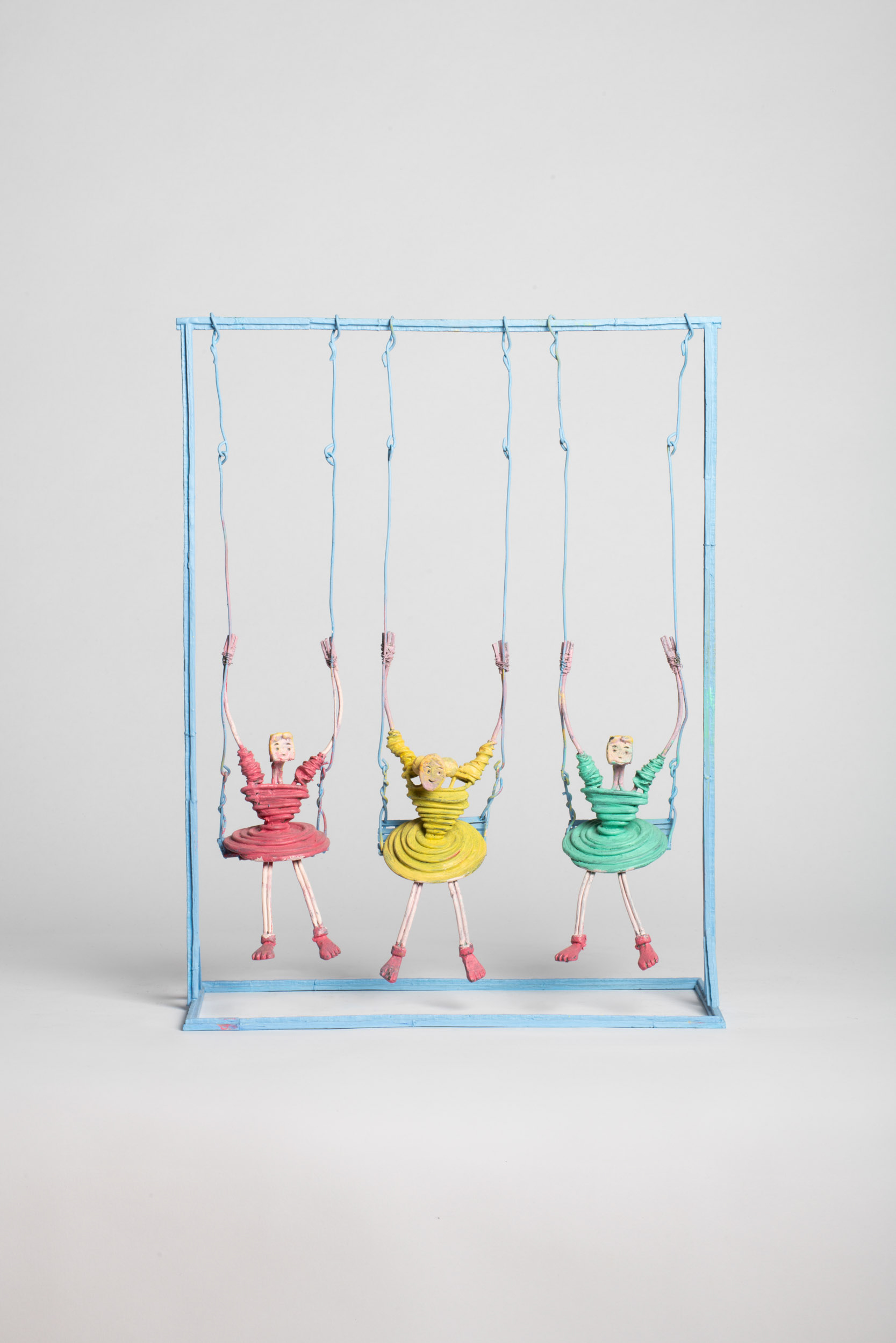 Balançoire aux trois ballerines